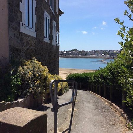 Le Dauphine 20M De La Plage Saint-Malo Eksteriør bilde